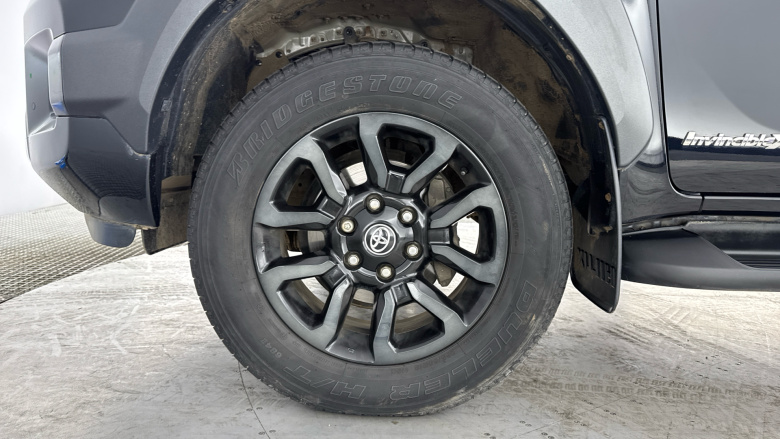 Toyota Hilux Diesel Invincible X D/Cab Pick Up 2.8 D-4D Auto